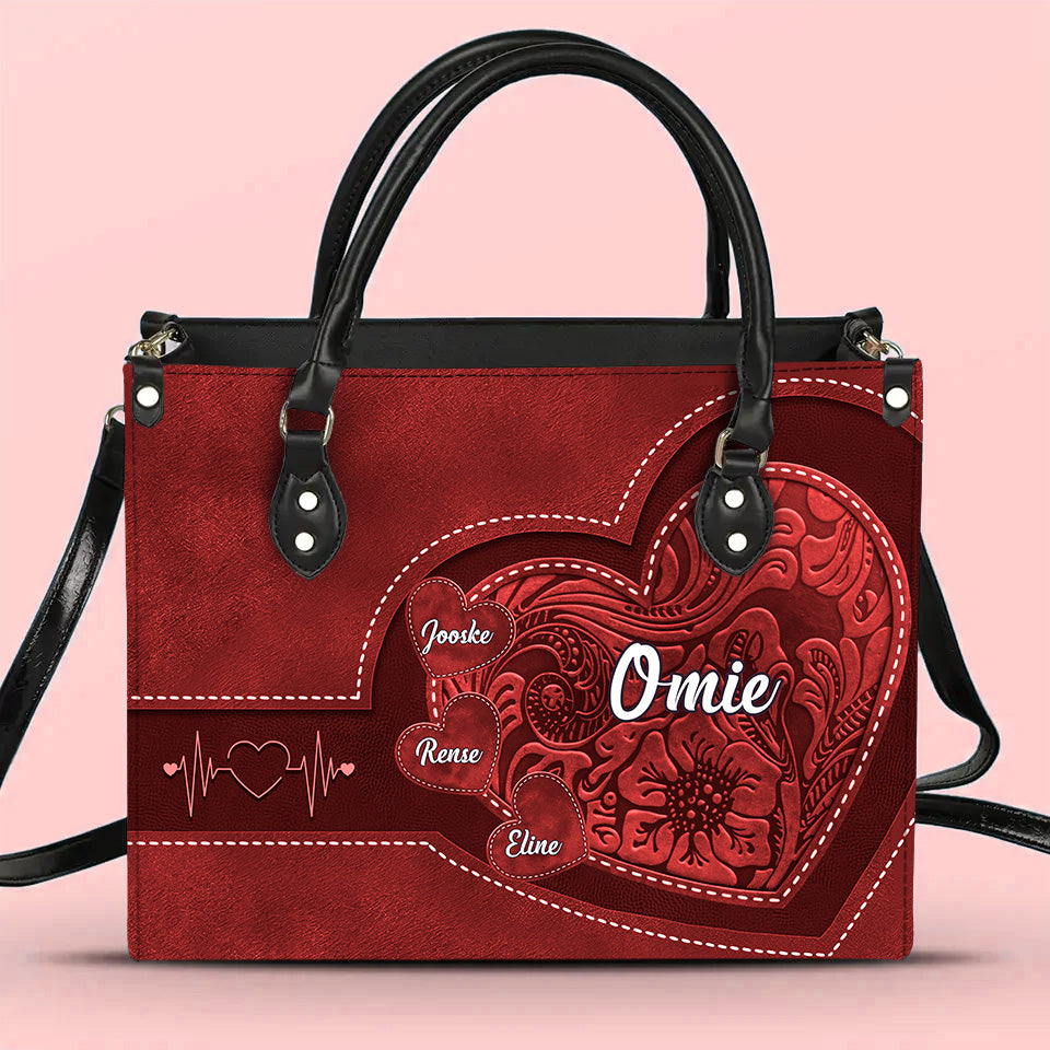 Generaties van Liefde – Gepersonaliseerde Leren Handtas voor Oma